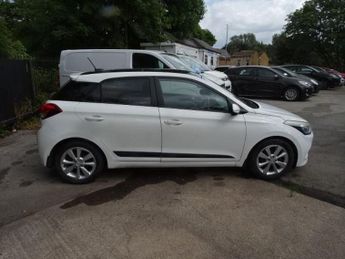 HYUNDAI I20 1.2 Premium SE Hatchback 5dr Petrol Manual Euro 6 (84 ps)