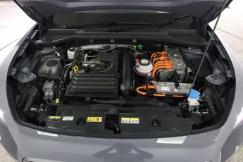 CUPRA FORMENTOR 1.4 eHybrid 12.8kWh V1 DSG Euro 6 (s/s) 5dr