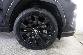 TOYOTA RAV4 2.5 VVT-h Black Edition CVT 4WD Euro 6 (s/s) 5dr