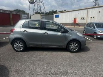 TOYOTA YARIS 1.33 Dual VVT-i TR Hatchback 5dr Petrol Manual Euro 4 (s/s) (101