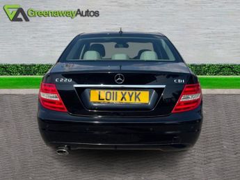 MERCEDES-BENZ C CLASS 2.1 C220 CDI BlueEfficiency SE Saloon 4dr Diesel G-Tronic+ Euro 