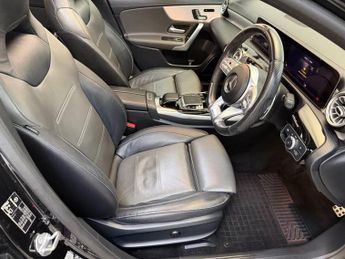 MERCEDES-BENZ A CLASS 2.0 A35 AMG (Premium Plus) Hatchback 5dr Petrol SpdS DCT 4MATIC 