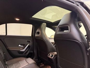MERCEDES-BENZ A CLASS 2.0 A35 AMG (Premium Plus) Hatchback 5dr Petrol SpdS DCT 4MATIC 