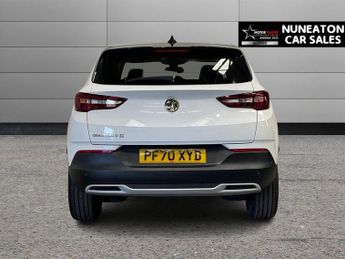 VAUXHALL GRANDLAND X 1.2 Turbo SRi Nav SUV 5dr Petrol Auto Euro 6 (s/s) (130 ps)
