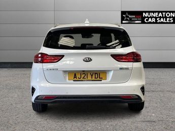 KIA CEED 1.6 CRDi MHEV 3 Sportswagon 5dr Diesel Hybrid DCT Euro 6 (s/s) (