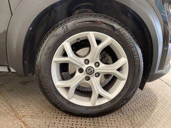 NISSAN JUKE 1.0 DIG-T Acenta SUV 5dr Petrol DCT Auto Euro 6 (s/s) (114 ps)