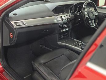 MERCEDES-BENZ E CLASS 2.1 E220 CDI AMG Sport Estate 5dr Diesel G-Tronic+ Euro 5 (s/s) 