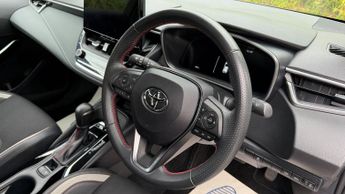 TOYOTA COROLLA 2.0 VVT-h GR SPORT Hatchback 5dr Petrol Hybrid CVT Euro 6 (s/s) 