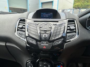 FORD FIESTA 1.0T EcoBoost Zetec Hatchback 5dr Petrol Manual Euro 6 (s/s) (10