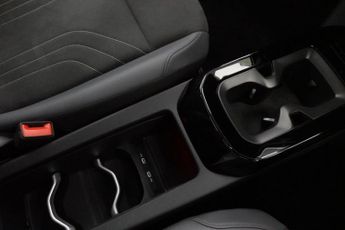VOLKSWAGEN ID.5 Pro Performance 77kWh Style SUV 5dr Electric Auto (204 ps)
