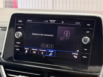 VOLKSWAGEN T-ROC 1.5 TSI R-Line SUV 5dr Petrol DSG Euro 6 (s/s) (150 ps)