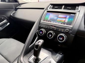 JAGUAR E-PACE 2.0 D150 SUV 5dr Diesel Auto AWD Euro 6 (s/s) (150 ps)