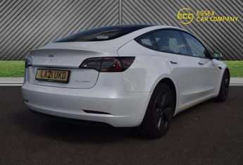 TESLA Model 3 (Dual Motor) Long Range Saloon 4dr Electric Auto 4WDE (346 ps)