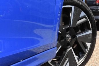 VAUXHALL CORSA-E 100KW 50kWh SRi Nav Premium Hatchback 5dr Electric Auto | 2 KEYS