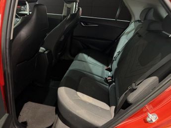 KIA NIRO 64.8kWh 2 SUV 5dr Electric Auto (201 bhp)