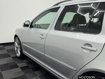 SKODA OCTAVIA 2.0 TDI vRS Estate 5dr Diesel Manual Euro 5 (170 ps)
