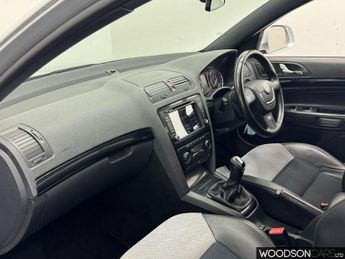 SKODA OCTAVIA 2.0 TDI vRS Estate 5dr Diesel Manual Euro 5 (170 ps)