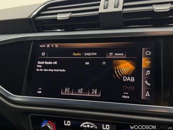 AUDI Q3 1.5 TFSI CoD 35 S line SUV 5dr Petrol S Tronic Euro 6 (s/s) (150