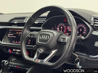 AUDI Q3 1.5 TFSI CoD 35 S line SUV 5dr Petrol S Tronic Euro 6 (s/s) (150