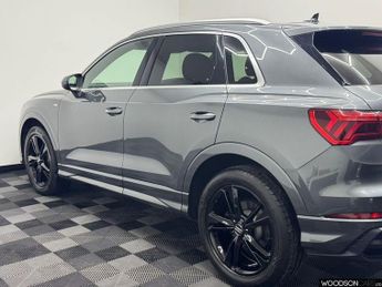 AUDI Q3 1.5 TFSI CoD 35 S line SUV 5dr Petrol S Tronic Euro 6 (s/s) (150