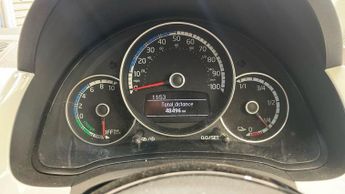 VOLKSWAGEN e-up! 18.7kWh e-up! Hatchback 5dr Electric Auto (82 ps)