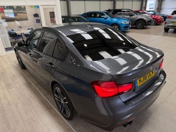 BMW 3 SERIES 3.0 335d M Sport Shadow Edition Saloon 4dr Diesel Auto xDrive Eu