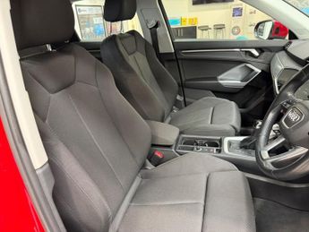 AUDI Q3 2.0 TFSI 40 Sport SUV 5dr Petrol S Tronic quattro Euro 6 (s/s) (