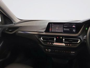 BMW 2 SERIES GRAN COUPE 1.5 218i Sport (LCP) Saloon 4dr Petrol DCT Euro 6 (s/s) (136 ps)