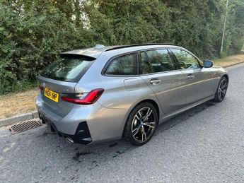 BMW 3 SERIES 2.0 330e 12kWh M Sport Touring 5dr Petrol Plug-in Hybrid Auto Eu