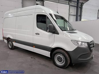Mercedes Sprinter 2.0 315 CDI PRO Panel Van 5dr Diesel Manual RWD L2 H2 Euro 6 (s/