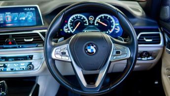 BMW 7 SERIES 3.0 730Ld M Sport Saloon 4dr Diesel Auto Euro 6 (s/s) (265 ps)
