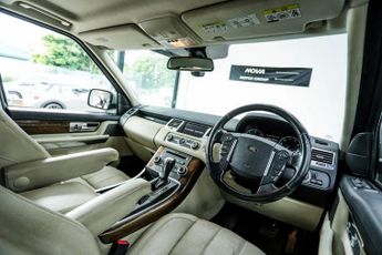 LAND ROVER RANGE ROVER SPORT 3.0 TD V6 HSE SUV 5dr Diesel CommandShift 4WD Euro 4 (245 ps)