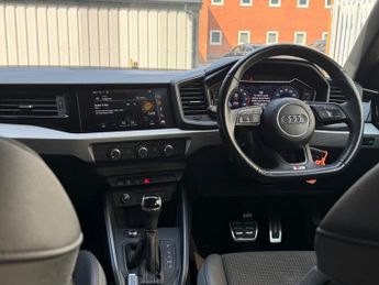 AUDI A1 1.0 TFSI 30 Black Edition Sportback 5dr Petrol S Tronic Euro 6 (