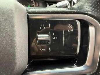 LAND ROVER RANGE ROVER EVOQUE 2.0 D165 MHEV R-Dynamic SUV 5dr Diesel Auto 4WD Euro 6 (s/s) (16