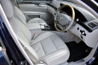 MERCEDES-BENZ S CLASS S350CDi V6 BLUETEC SALOON 7G-TRONIC AUTO 254 BHP (EURO 6)