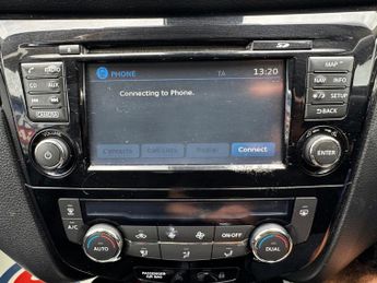 NISSAN QASHQAI 1.2 DIG-T Acenta Premium SUV 5dr Petrol Manual 2WD Euro 5 (s/s) 