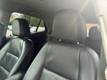 VAUXHALL MOKKA X 1.4i Turbo Elite Nav SUV 5dr Petrol Auto Euro 6 (140 ps)