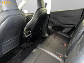 TESLA MODEL Y (Dual Motor) Long Range SUV 5dr Electric Auto 4WDE (384 bhp)