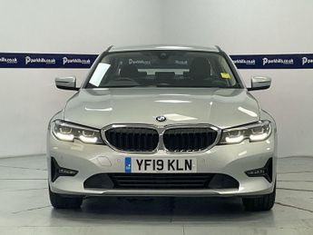 BMW 3 SERIES 2.0 318d SE Saloon 4dr Diesel Auto Euro 6 (s/s) (150 ps) - AA IN