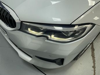 BMW 3 SERIES 2.0 318d SE Saloon 4dr Diesel Auto Euro 6 (s/s) (150 ps) - AA IN