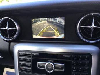 MERCEDES-BENZ SLK 2.1 SLK250d AMG Sport Convertible 2dr Diesel G-Tronic Euro 6 (s/