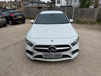 MERCEDES-BENZ A CLASS 1.5 A180d AMG Line Hatchback 5dr Diesel 7G-DCT Euro 6 (s/s) (116