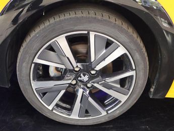 PEUGEOT 208 1.2 PureTech GT Line Hatchback 5dr Petrol EAT Euro 6 (s/s) (130 