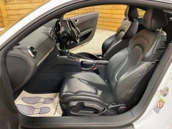 AUDI TT 2.0 TFSI Black Edition Coupe 3dr Petrol S Tronic quattro Euro 5 
