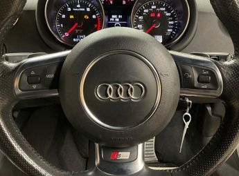AUDI TT 2.0 TFSI Black Edition Coupe 3dr Petrol S Tronic quattro Euro 5 