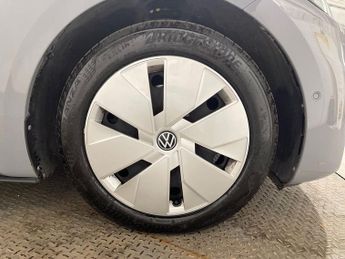 VOLKSWAGEN ID.3 Pro Performance 58kWh Life Hatchback 5dr Electric Auto (204 ps)