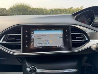 PEUGEOT 308 1.6 HDI ACTIVE 5d 92 BHP