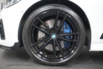 BMW 3 SERIES 3.0 M340d MHT Saloon 4dr Diesel Hybrid Auto xDrive Euro 6 (s/s) 