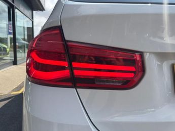 BMW 3 SERIES 2.0 320d M Sport Touring 5dr Diesel Auto Euro 6 (s/s) (190 ps) *