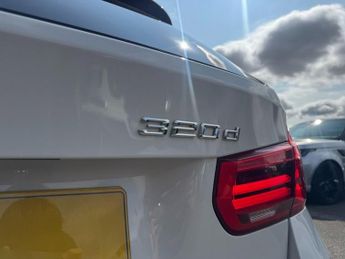 BMW 3 SERIES 2.0 320d M Sport Touring 5dr Diesel Auto Euro 6 (s/s) (190 ps) *